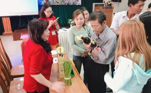 SNV hỗ trợ tập huấn kỹ năng xúc tiến thương mại và tham gia hội chợ, triển lãm cho các HTX/DN tại Ninh Thuận và Bình Thuận SNV hỗ trợ tập huấn kỹ năng xúc tiến thương mại và tham gia hội chợ, triển lãm cho các HTX/DN tại Ninh Thuận và Bình Thuận
