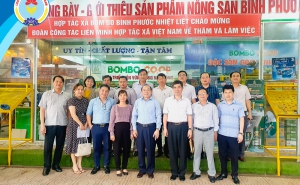 Chủ tịch Nguyễn Ngọc Bảo thăm một số mô hình HTX tại tỉnh Bình Phước