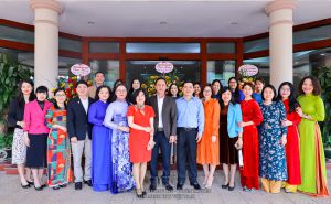 Những đóng góp của cán bộ nữ góp phần thực hiện thắng lợi các nhiệm vụ chính trị Những đóng góp của cán bộ nữ góp phần thực hiện thắng lợi các nhiệm vụ chính trị