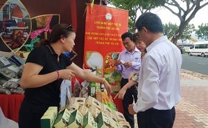 Đặc sắc phiên chợ sản phẩm hợp tác xã lần đầu tổ chức tại Đà Nẵng