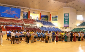 Tỉnh Ninh Bình khai mạc giải thể thao khu vực kinh tế tập thể năm 2023