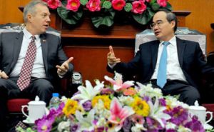 Nhiều nhà đầu tư Mỹ muốn đến Việt Nam Nhiều nhà đầu tư Mỹ muốn đến Việt Nam