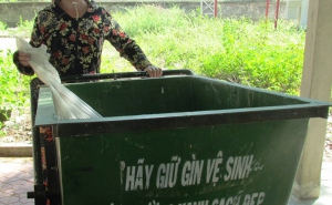 Các hợp tác xã môi trường ở Hà Tĩnh: Quét sạch rác thải vùng thôn quê