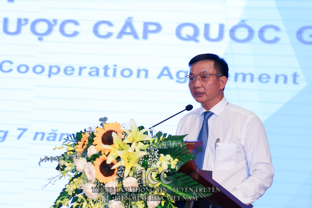 Ông Nguyễn Xuân Đông, Tổng Giám đốc tổng Công ty CP XNK và xây dựng Việt Nam VINACONEX phát biểu tại hội nghị