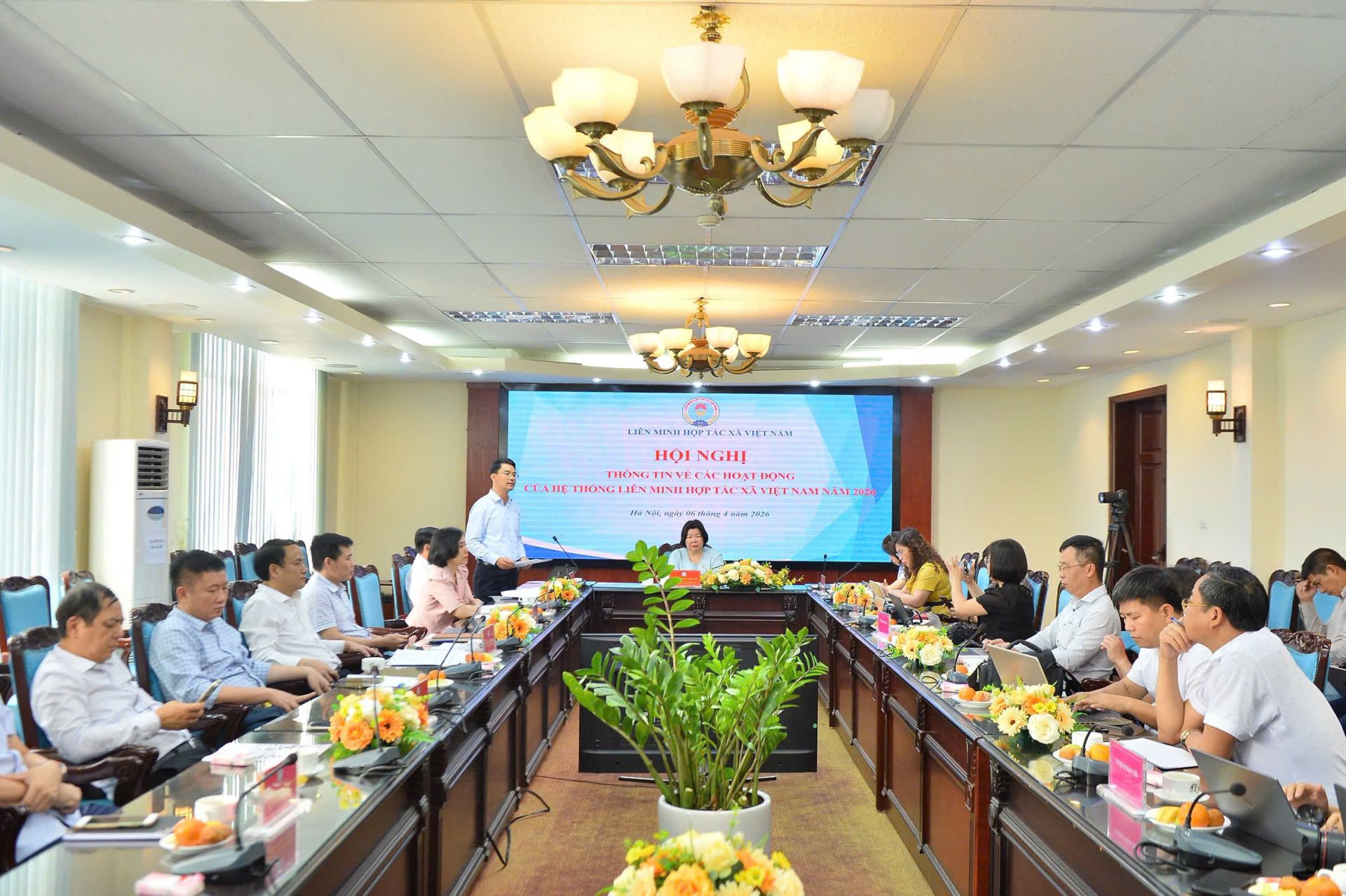 Thúc đẩy, phát huy vai trò nòng cốt của khu vực kinh tế tập thể, hợp tác xã trong giai đoạn mới