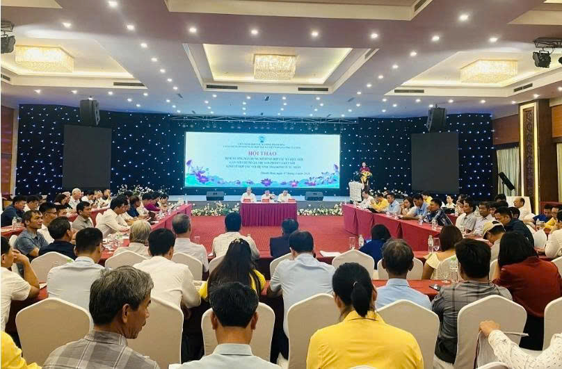 z7702966617828_4c4a5478fd9093709ff95a0edf581062